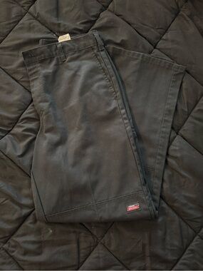 {DICKIES} Genuine Dickies Men’s Black Straight Leg Work Pants - 33x32